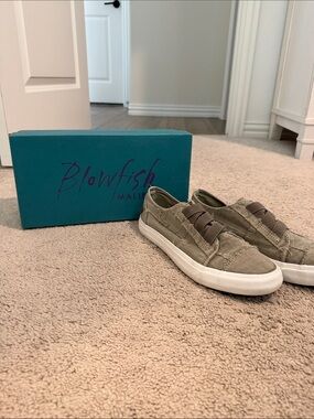 Blowfish Women’s Slip-On Sneakers in Olive Canvas with White Sole